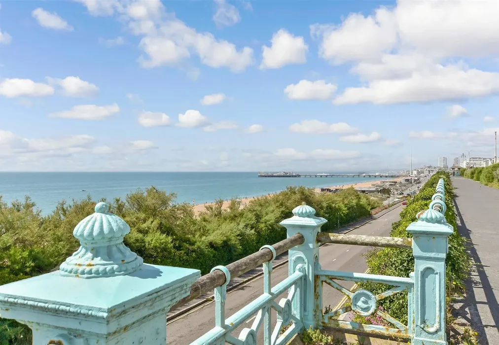 Surrounding Area - Chichester Terrace, Brighton, East Sussex - Wards of Kent
