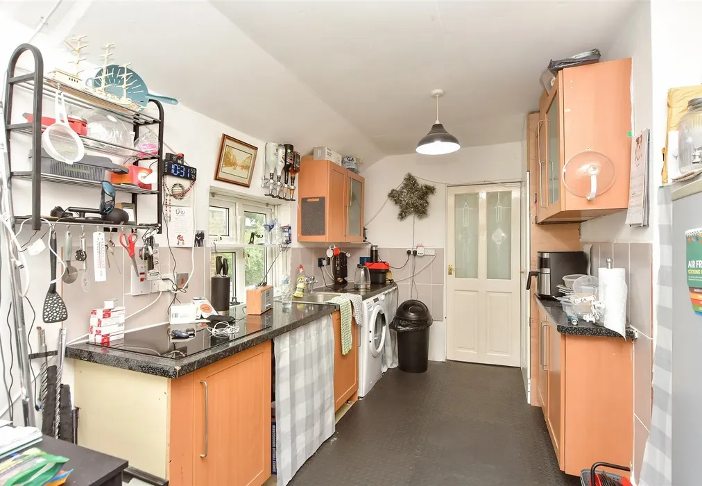Kitchen/   Diner 2 - Luton Road, Chatham, Kent - Wards of Kent