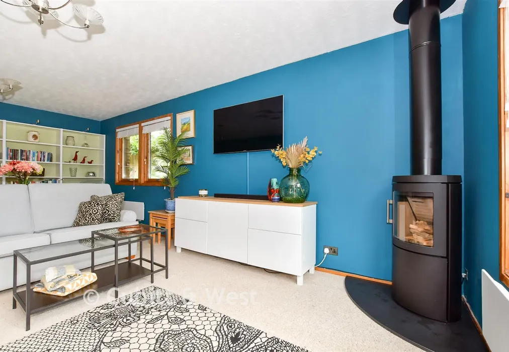 Internal Lifestyle Photograph - Beaconsfield Road, Chelwood Gate, Haywards Heath, East Sussex - Wards of Kent