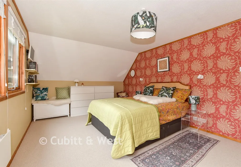 Bedroom 1 - Beaconsfield Road, Chelwood Gate, Haywards Heath, East Sussex - Wards of Kent