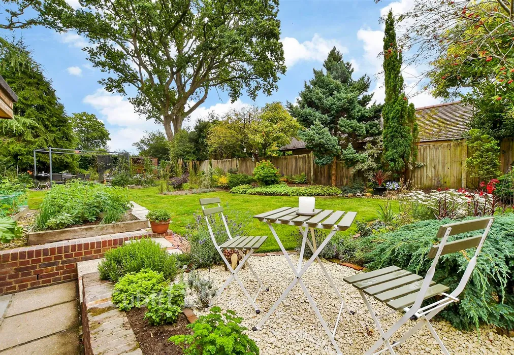 Rear Garden - Beaconsfield Road, Chelwood Gate, Haywards Heath, East Sussex - Wards of Kent