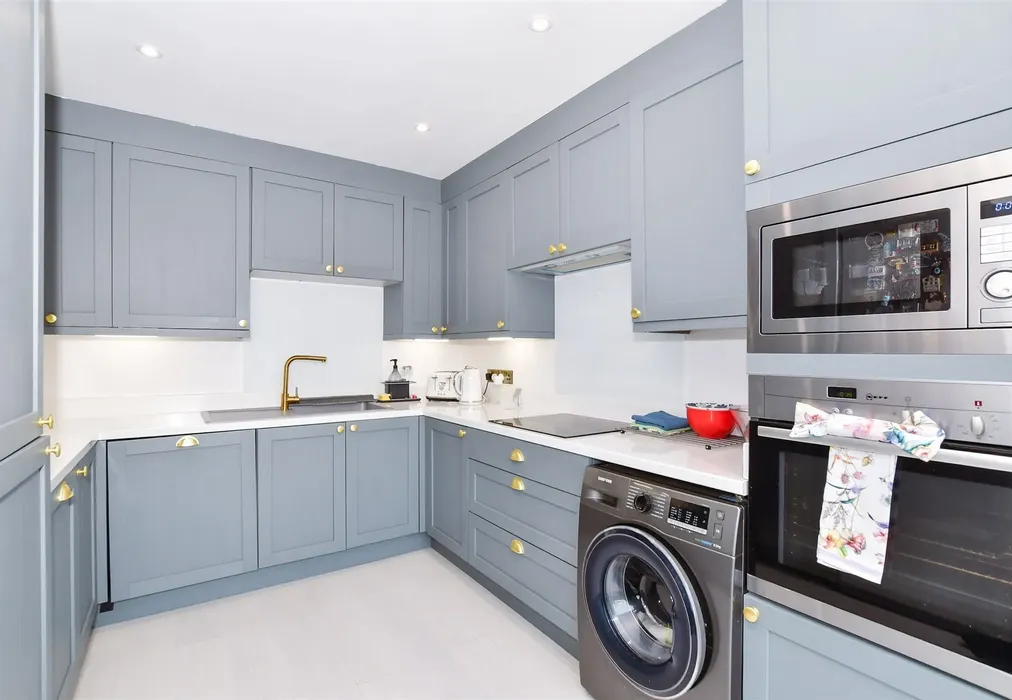 Kitchen - Stour Valley Close, Upstreet, Canterbury, Kent - Wards of Kent