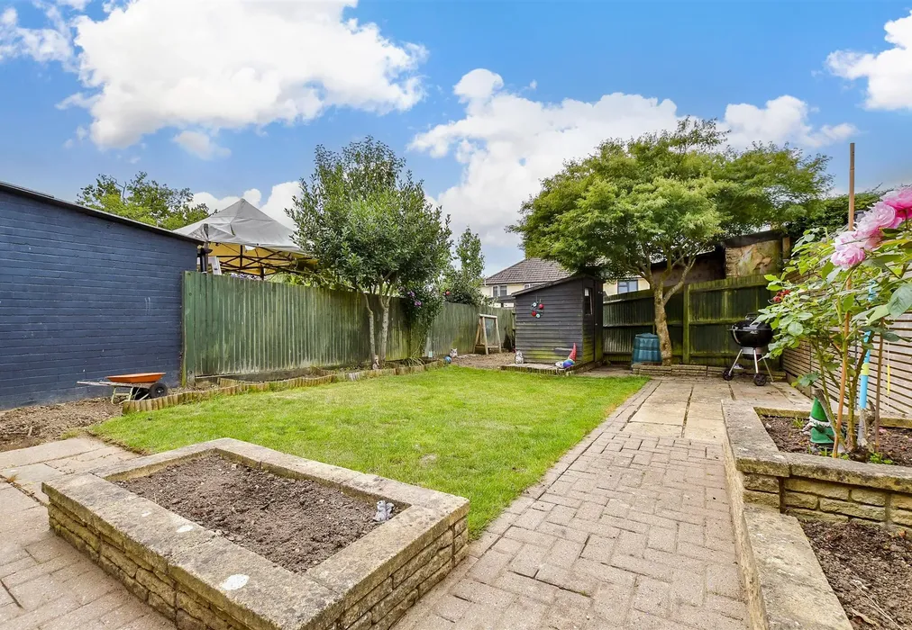 Rear Garden - Wilson Road, Tonbridge, Kent - Wards of Kent