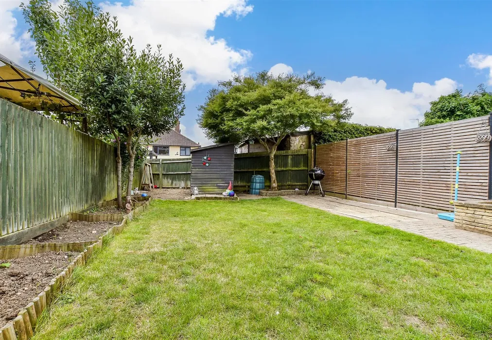 Rear Garden - Wilson Road, Tonbridge, Kent - Wards of Kent