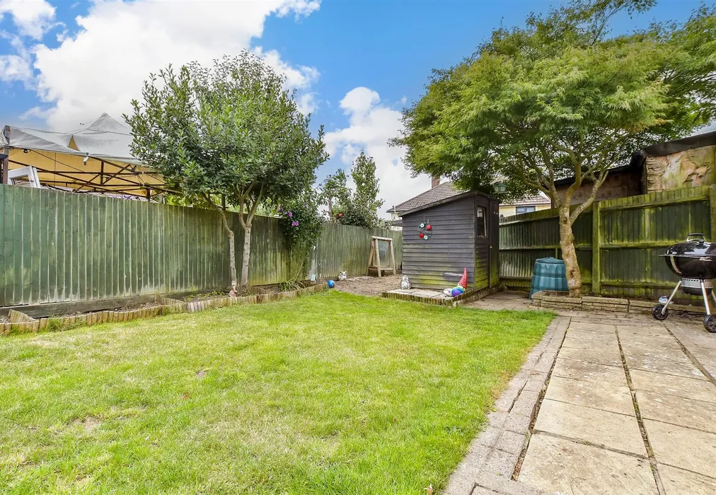 Rear Garden - Wilson Road, Tonbridge, Kent - Wards of Kent