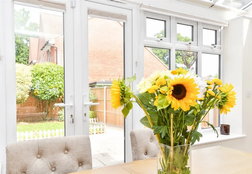 Internal Lifestyle Photograph - Wychwood Road, Crawley, West Sussex - Wards of Kent