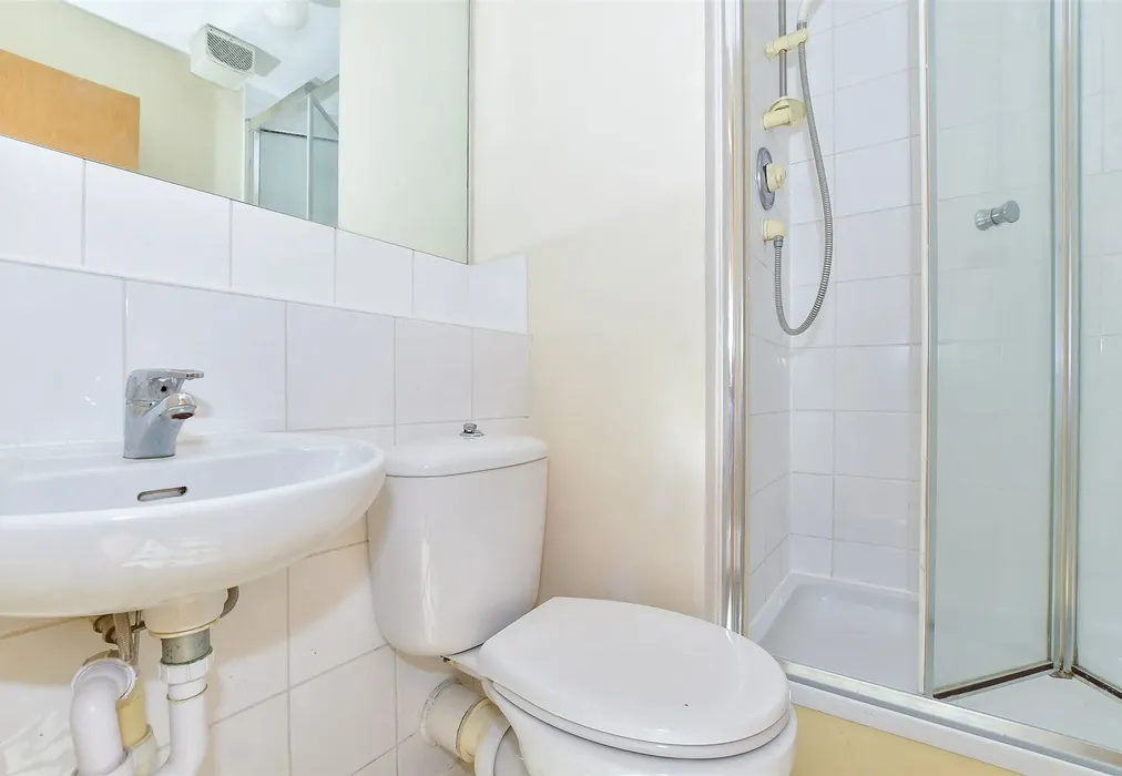En-Suite Shower Room - Whitefriars Wharf, Tonbridge, Kent - Wards of Kent
