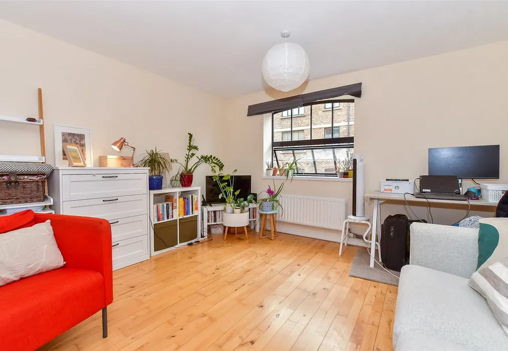 Living/ Dining/ Kitchen - Whitefriars Wharf, Tonbridge, Kent - Wards of Kent