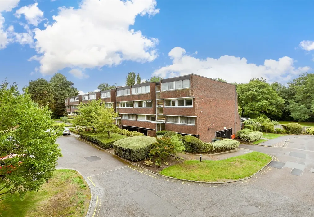 External (Web) - Bancroft Court, Reigate, Surrey - Wards of Kent