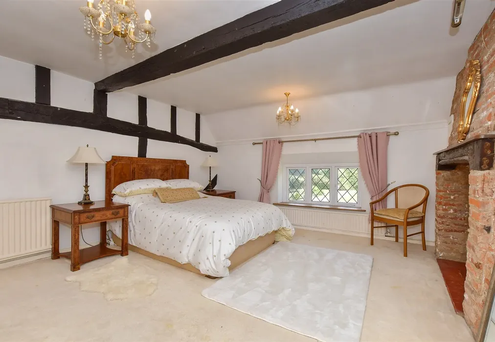 Bedroom 2 - Weddington, Ash, Canterbury, Kent - Wards of Kent