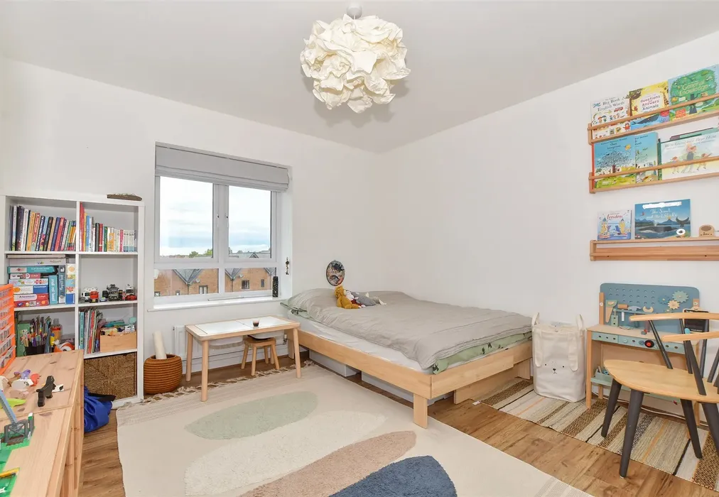 Bedroom 2 - Terracotta Lane, Burgess Hill, West Sussex - Wards of Kent