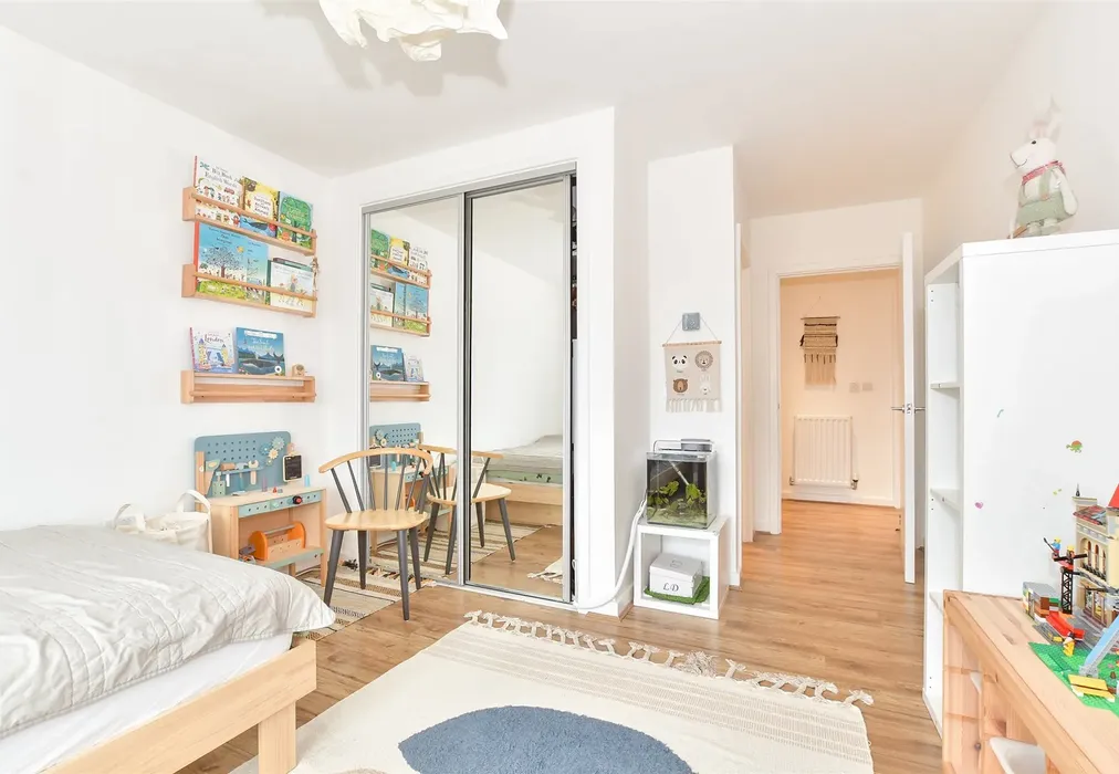 Bedroom 2 - Terracotta Lane, Burgess Hill, West Sussex - Wards of Kent