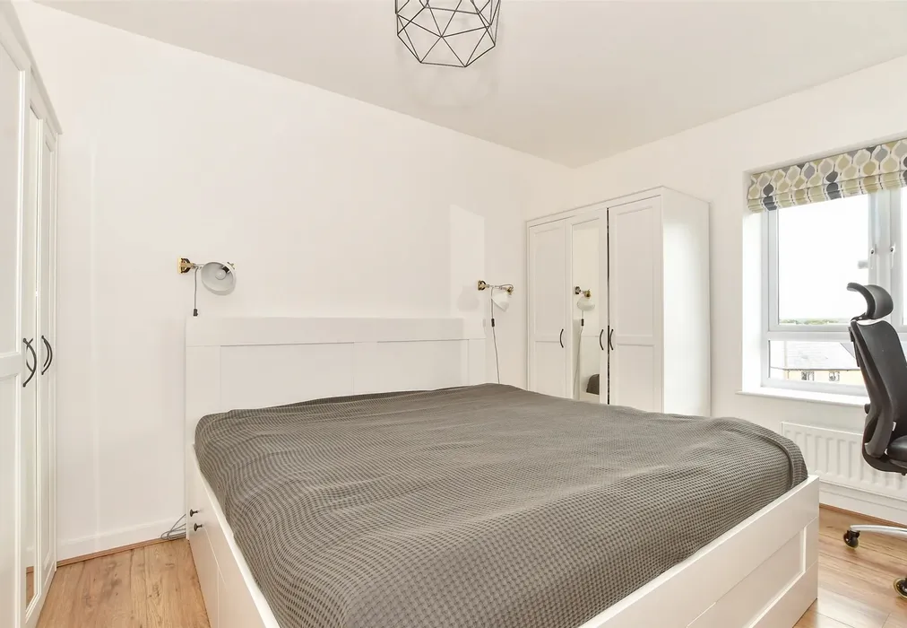 Bedroom 1 - Terracotta Lane, Burgess Hill, West Sussex - Wards of Kent
