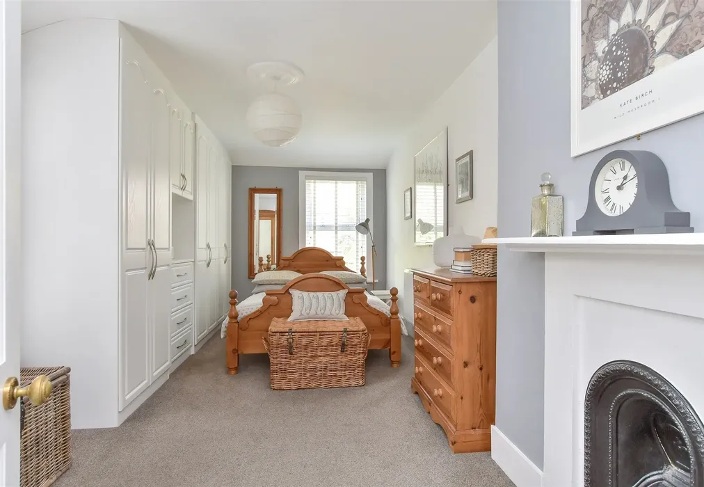 Bedroom 2 - Elizabeth Road, Worthing, West Sussex - Wards of Kent
