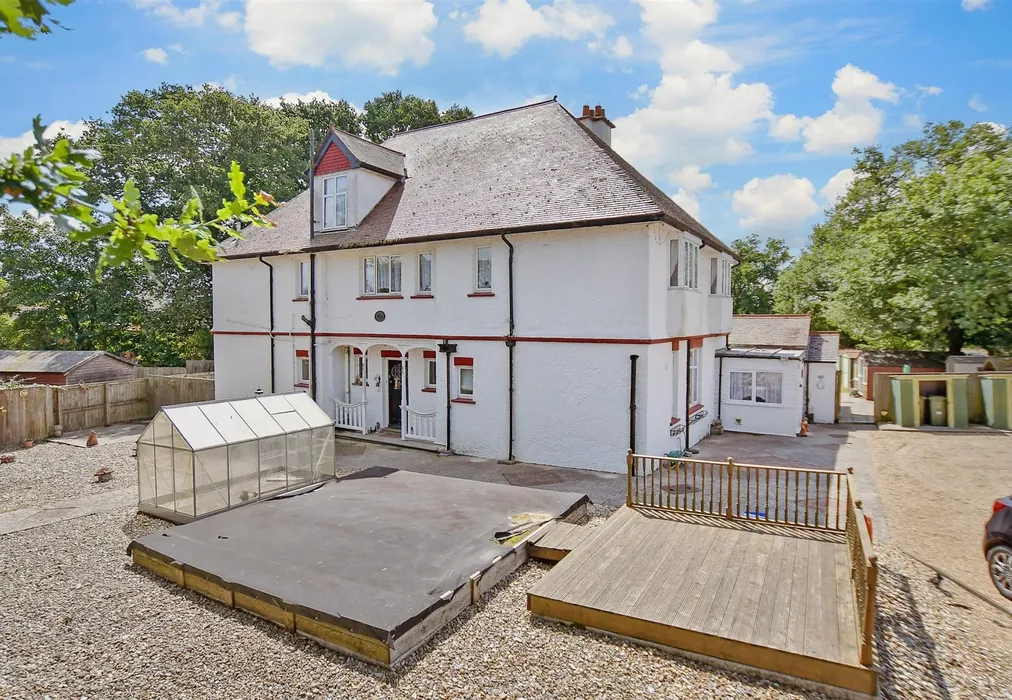 External (Web) - Postern Road, Camp Hill, Newport, Isle of Wight - Wards of Kent