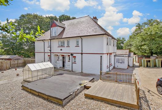 Postern Road, Camp Hill, Newport, Isle of Wight - Wards of Kent