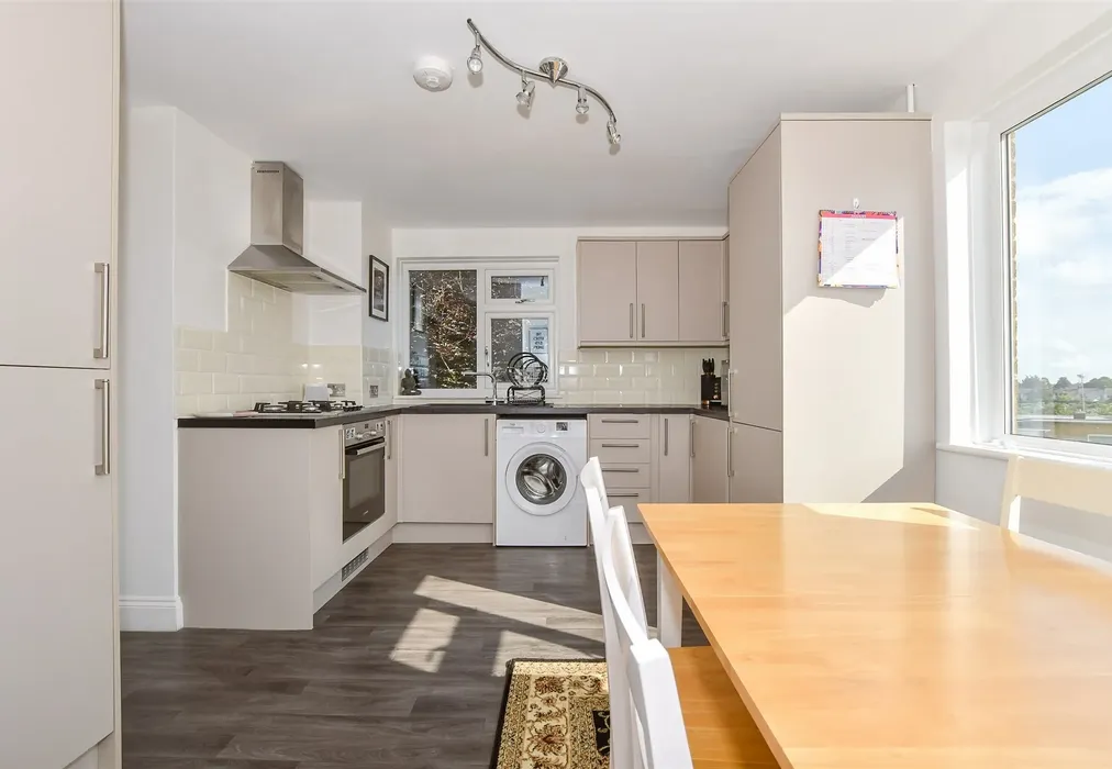 Kitchen/Diner - Freemens Way, Deal, Kent - Wards of Kent