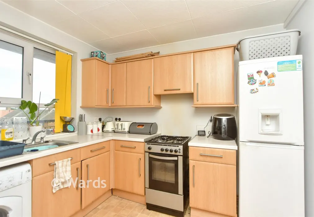 Kitchen - Goudhurst Road, Twydall, Gillingham, Kent - Wards of Kent