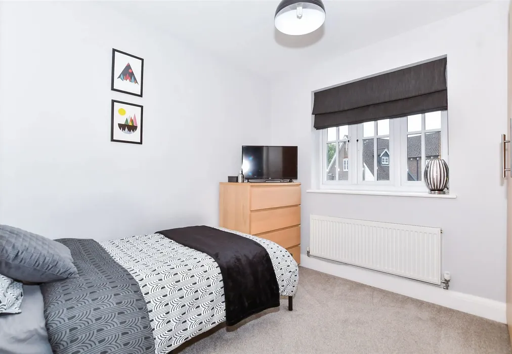 Bedroom 3 - Vigor Close, East Malling, Kent - Wards of Kent