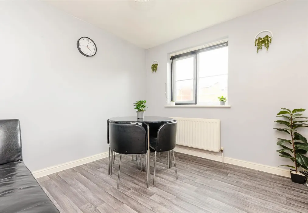 Dining Area - Fenners Marsh, Gravesend, Kent - Wards of Kent
