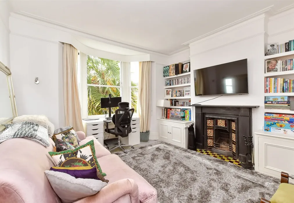 Lounge - Havelock Road, Brighton, East Sussex - Wards of Kent