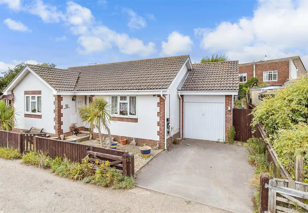 External (Brochure) - Well Road, Bognor Regis, West Sussex - Wards of Kent
