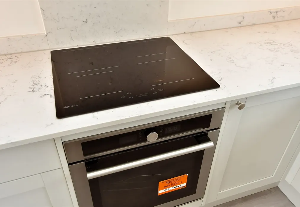 Internal Feature - Willow Close, Chequers Road, Minster On Sea, Sheerness, Kent - Wards of Kent