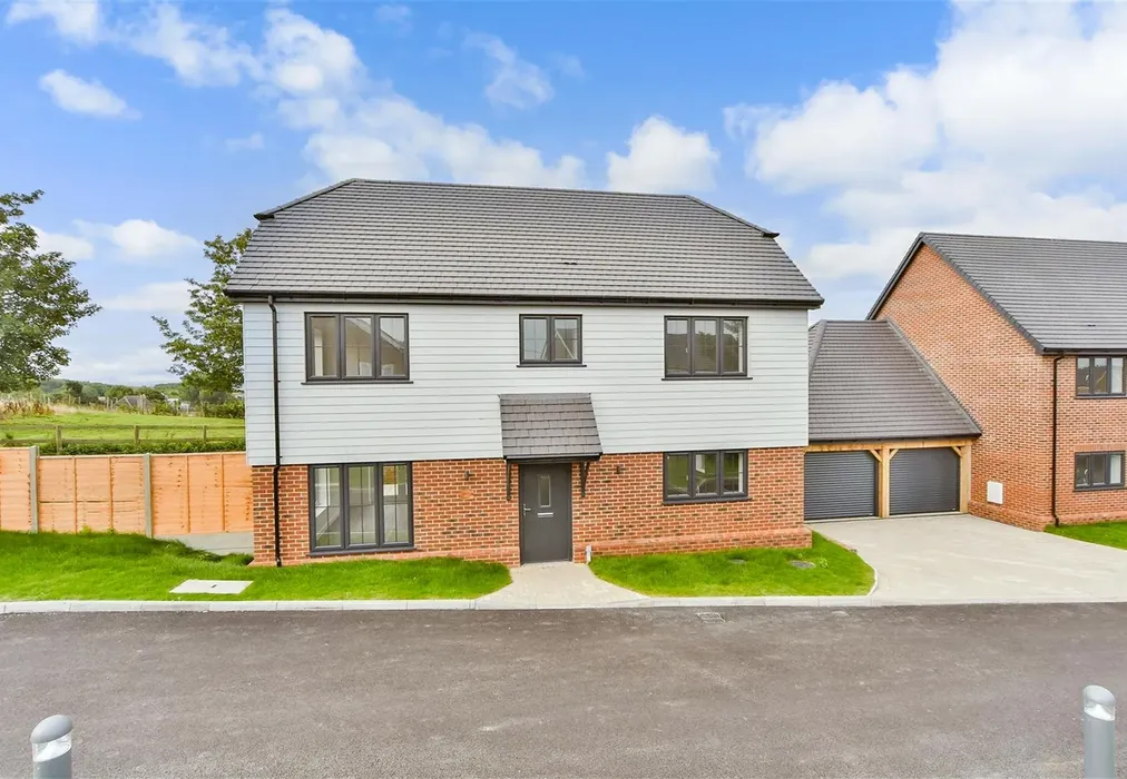 External (Web) - Willow Close, Chequers Road, Minster On Sea, Sheerness, Kent - Wards of Kent