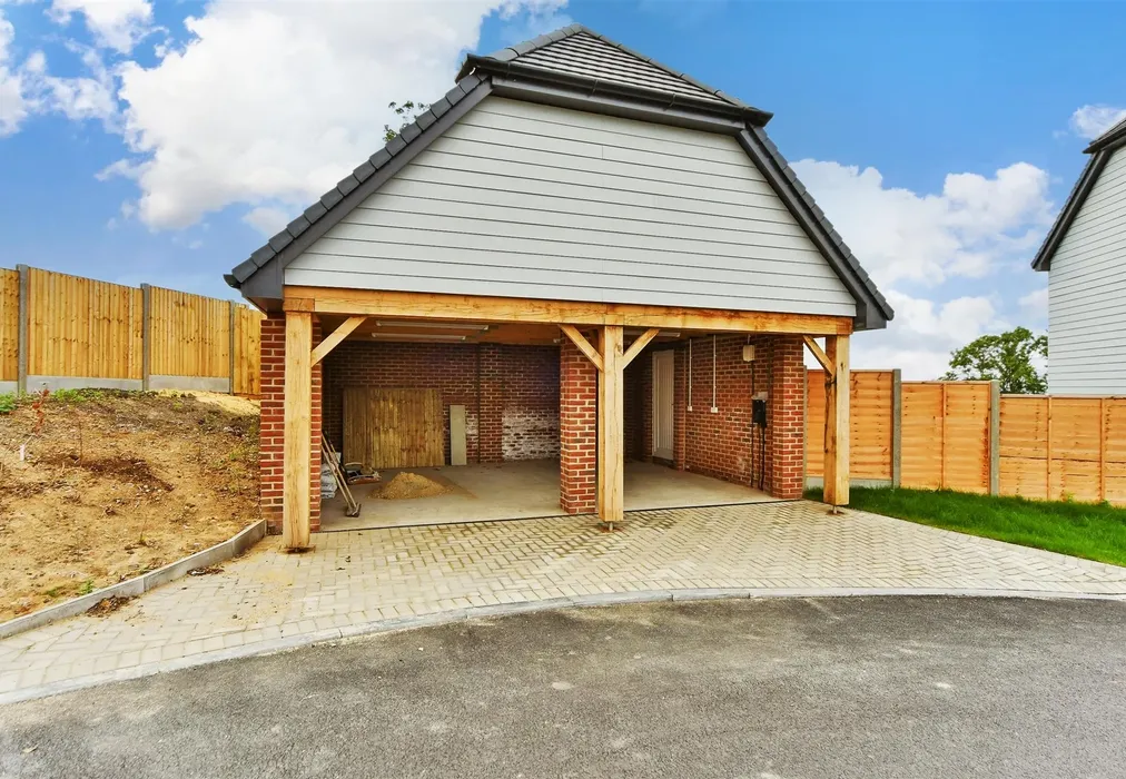 Car Port - Willow Close, Chequers Road, Minster On Sea, Sheerness, Kent - Wards of Kent