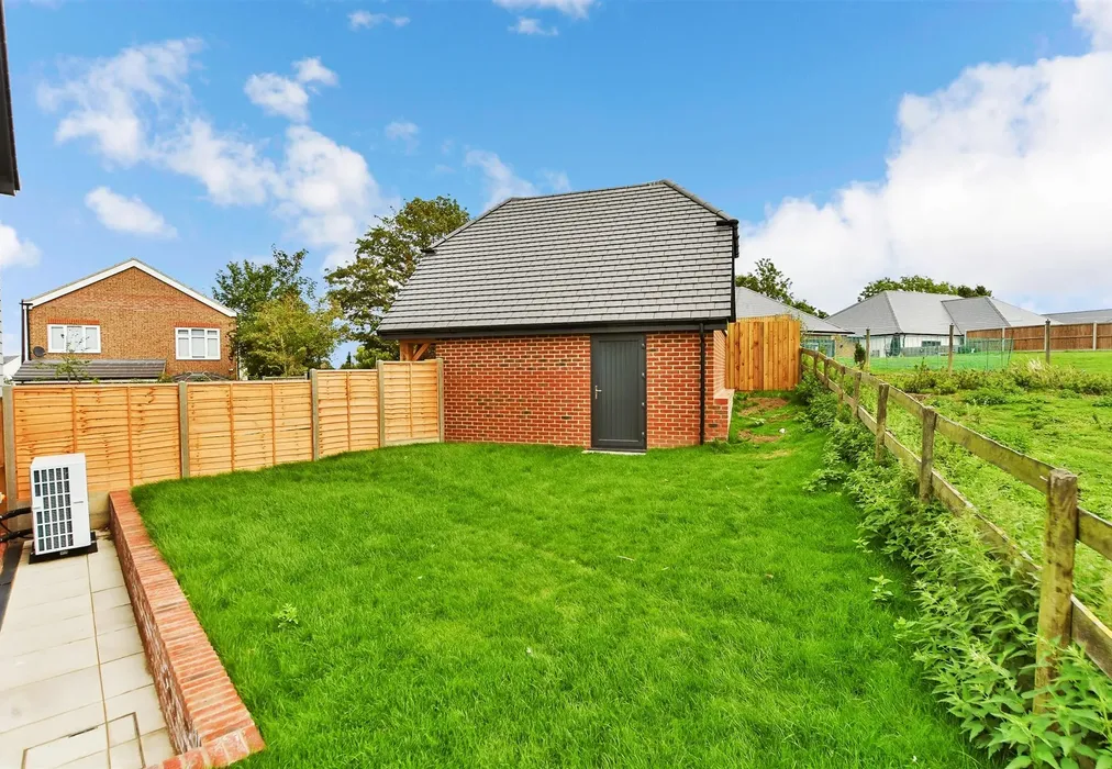 Rear Garden - Willow Close, Chequers Road, Minster On Sea, Sheerness, Kent - Wards of Kent