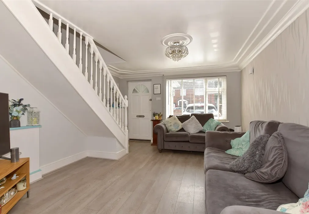 Lounge - Vincent Road, Sittingbourne, Kent - Wards of Kent