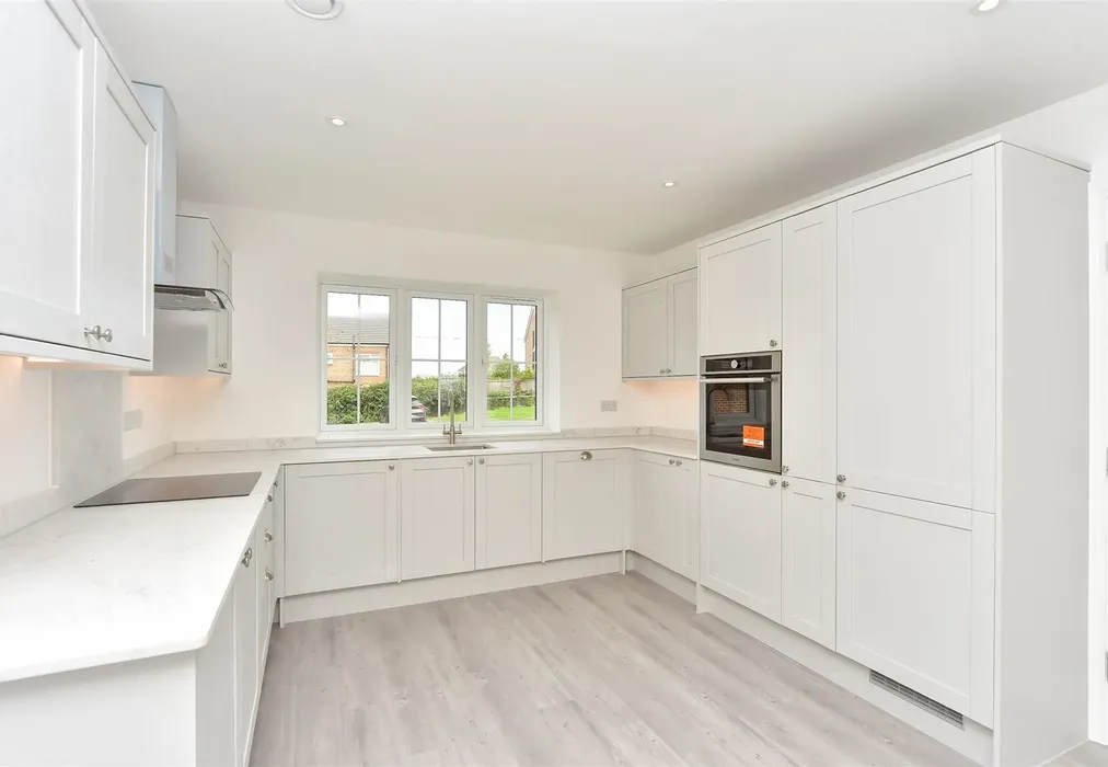 Kitchen/   Living Area - Willow Close, Chequers Road, Minster On Sea, Sheerness, Kent - Wards of Kent