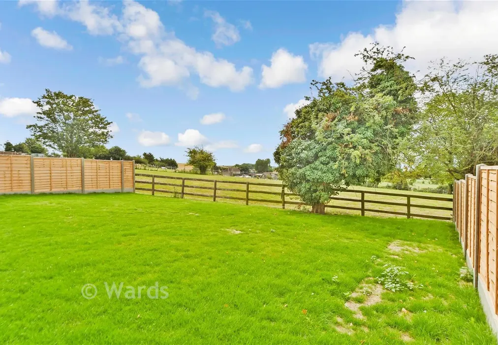 Rear Garden - Willow Close, Chequers Road, Minster On Sea, Sheerness, Kent - Wards of Kent