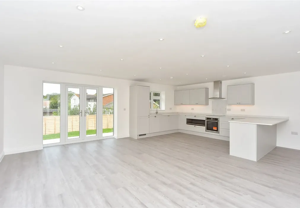 Kitchen/Living Area - Willow Close, Chequers Road, Minster On Sea, Sheerness, Kent - Wards of Kent