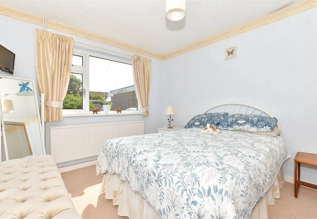 Bedroom 2 - Williamson Road, Lydd On Sea, Kent - Wards of Kent