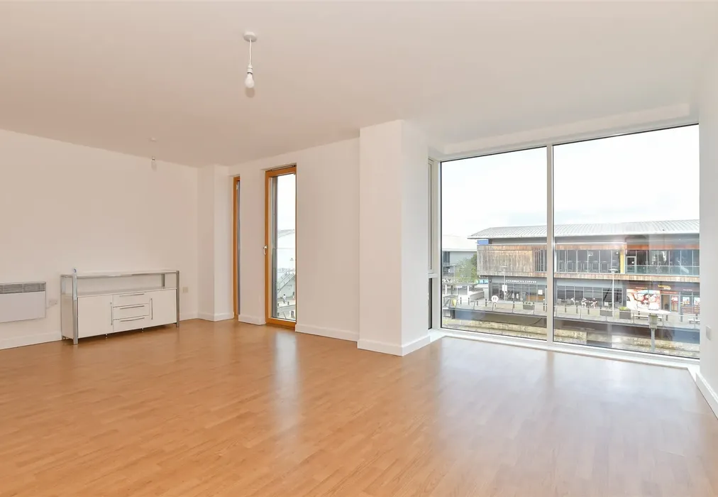 Lounge/Dining Area - Dock Head Road, Chatham, Kent - Wards of Kent