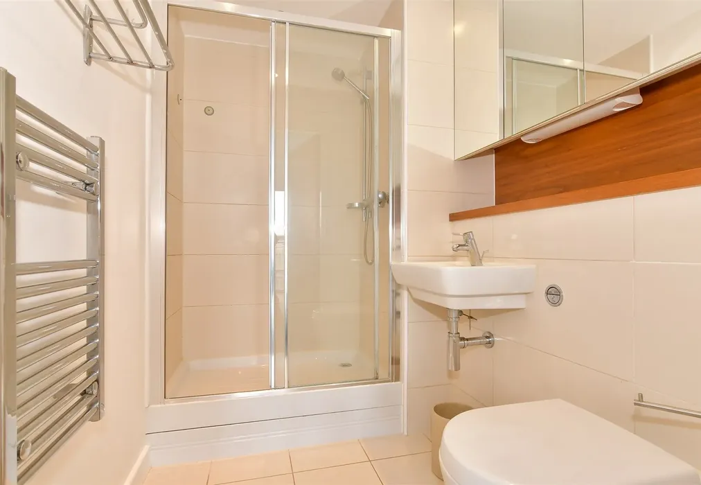 En-Suite Shower Room - Dock Head Road, Chatham, Kent - Wards of Kent