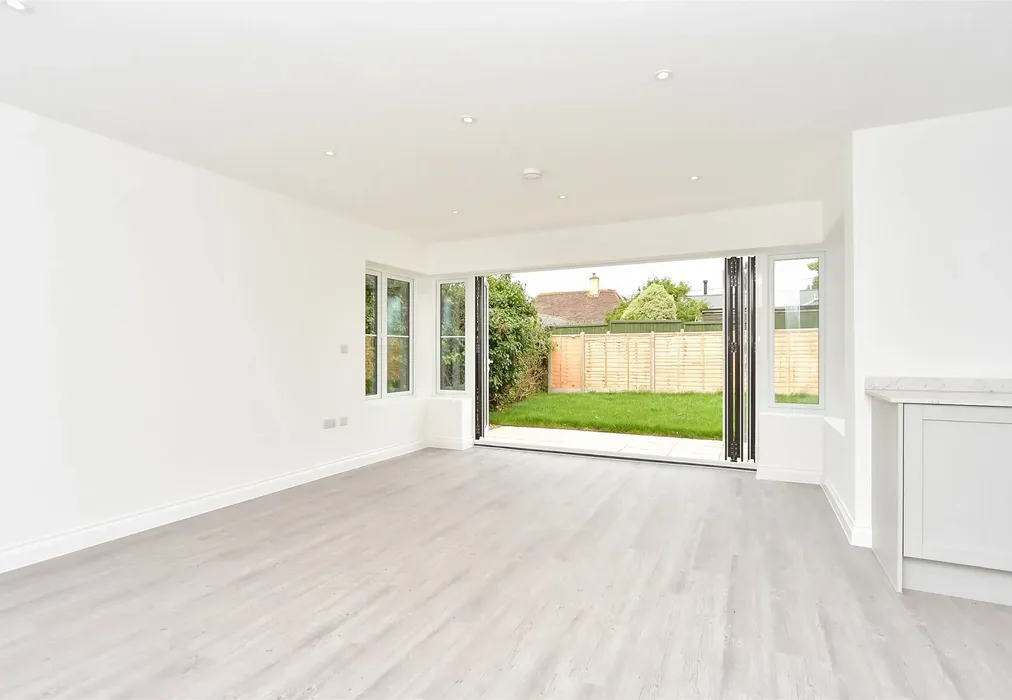 Kitchen/Living Area - Willow Close, Chequers Road, Minster On Sea, Sheerness, Kent - Wards of Kent