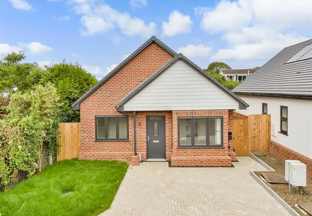 External (Web) - Willow Close, Chequers Road, Minster On Sea, Sheerness, Kent - Wards of Kent