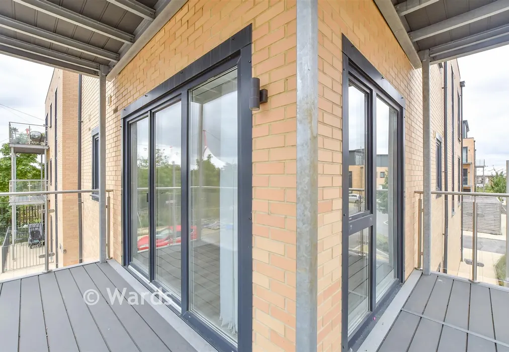 Balcony - Isabelle Way, Ashford, Kent - Wards of Kent