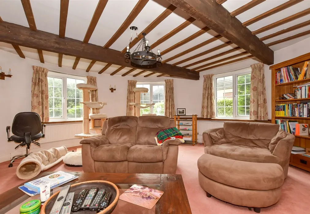 Lounge - Norton Road, Chart Sutton, Maidstone, Kent - Wards of Kent