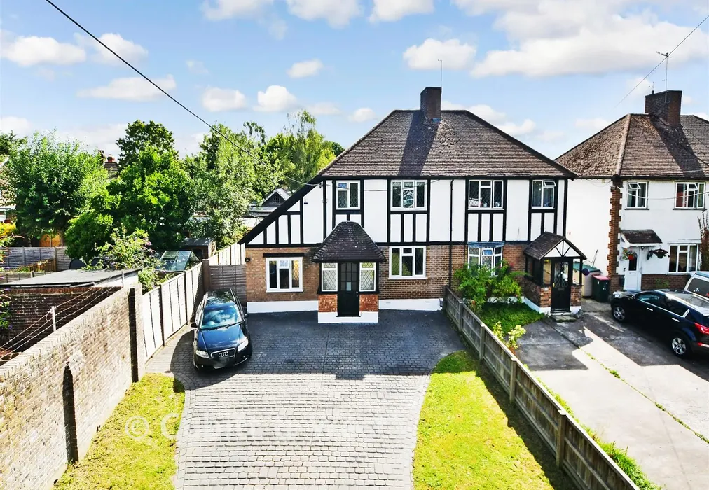 External Web - North Road, Three Bridges, Crawley, West Sussex - Wards of Kent