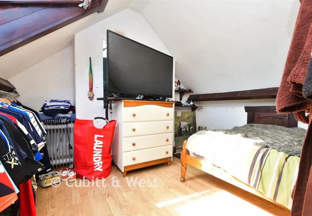 Loft Area - North Road, Three Bridges, Crawley, West Sussex - Wards of Kent