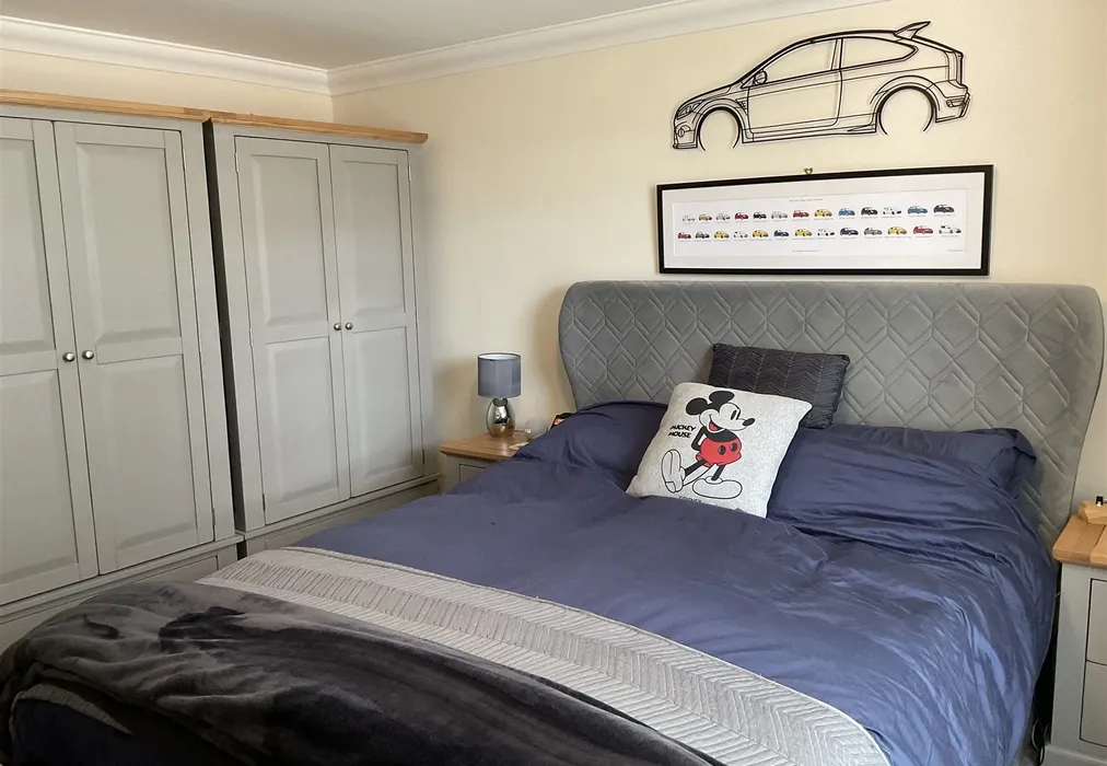 Bedroom 1 New 1 - Maidstone Road, Paddock Wood, Kent - Wards of Kent