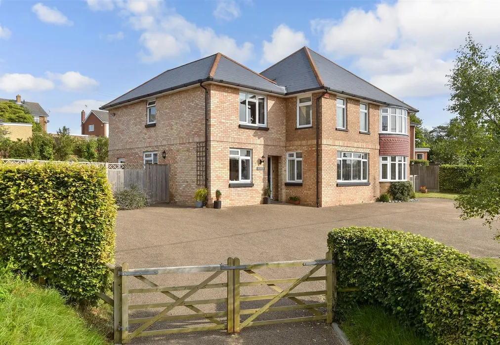 Front Elevation - Easole Street, Nonington, Canterbury, Kent - Wards of Kent