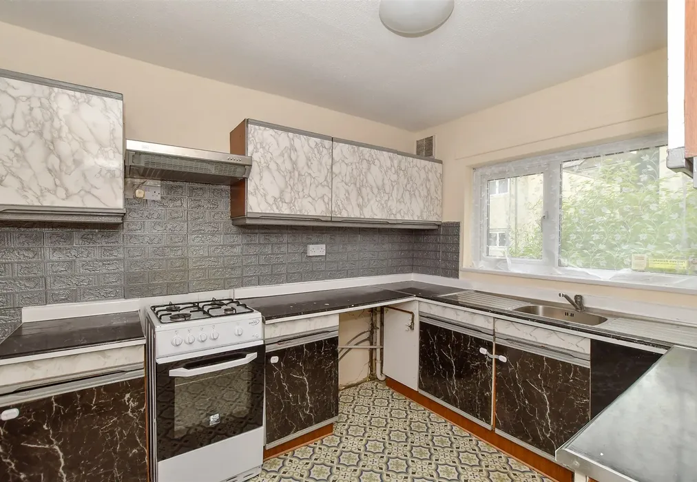 Kitchen - Sturrocks, Basildon, Essex - Wards of Kent