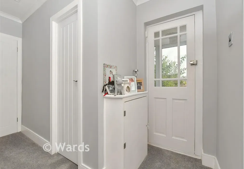 Internal Lifestyle Photograph - Park Way, Coxheath, Maidstone, Kent - Wards of Kent