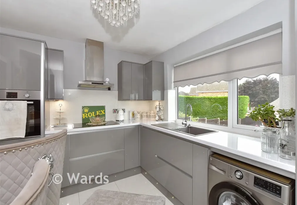 Kitchen - Park Way, Coxheath, Maidstone, Kent - Wards of Kent
