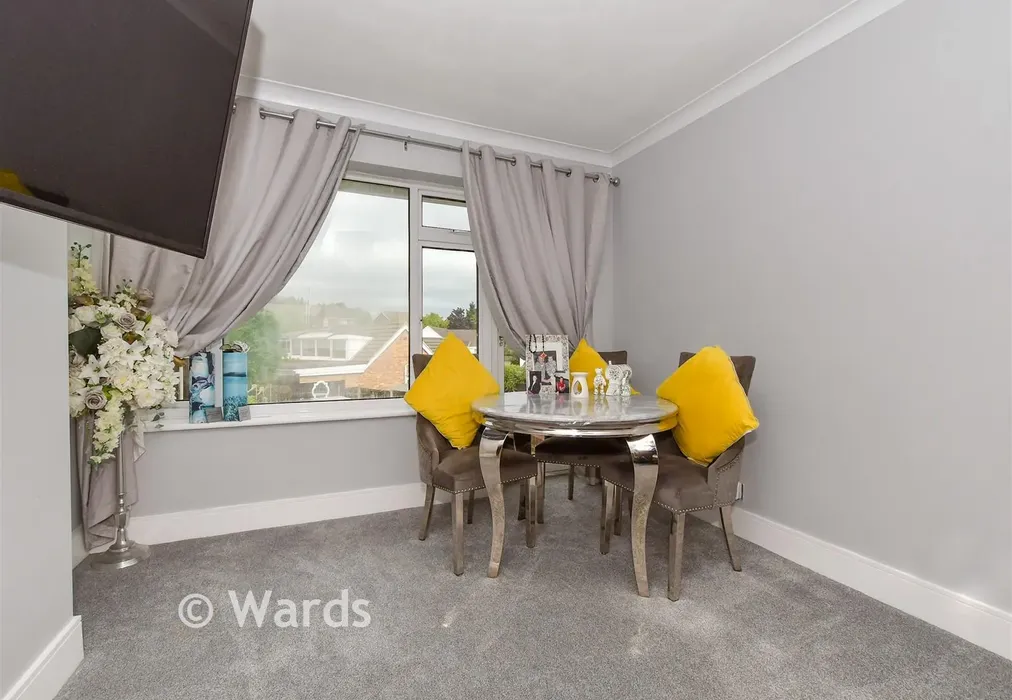 Lounge - Park Way, Coxheath, Maidstone, Kent - Wards of Kent