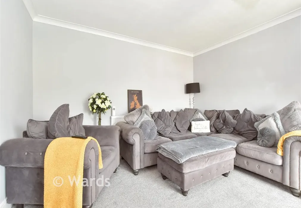 Lounge - Park Way, Coxheath, Maidstone, Kent - Wards of Kent